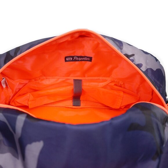 ❤️ Lug Camo Navy Propeller Duffel Overnight Gym Bag Blue Yoga Pilates Mat Pocket - Picture 9 of 9